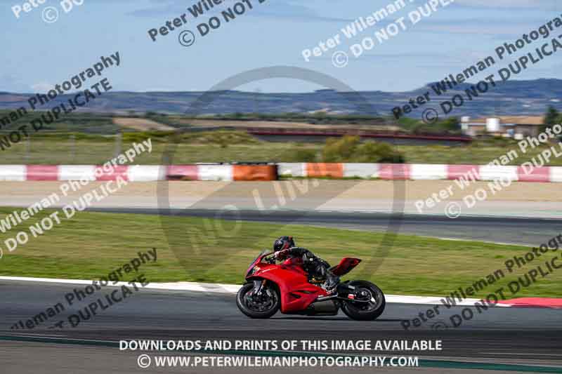 Circuito de Navarra;Spain;event digital images;motorbikes;no limits;peter wileman photography;trackday;trackday digital images